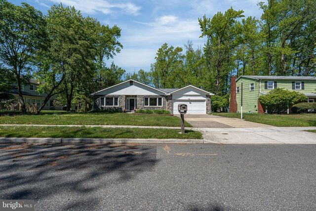 417 MONMOUTH DR, Cherry Hill, NJ 08002
