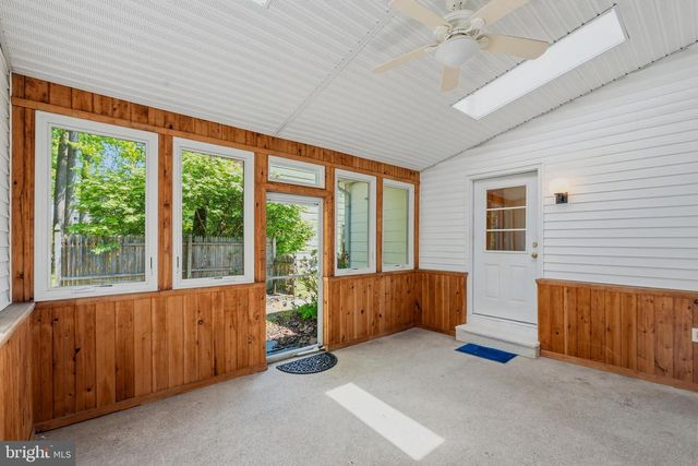 417 MONMOUTH DR, Cherry Hill, NJ 08002
