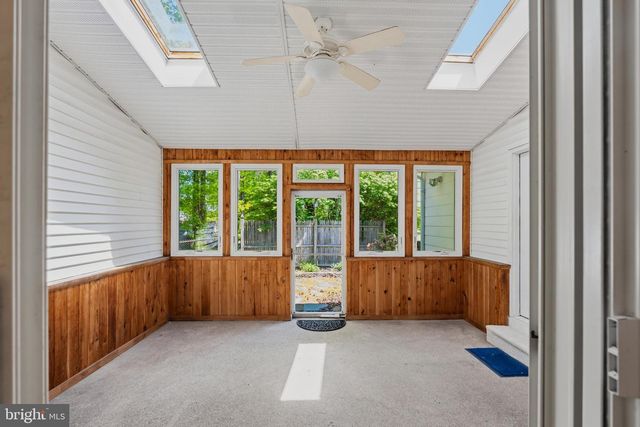 417 MONMOUTH DR, Cherry Hill, NJ 08002