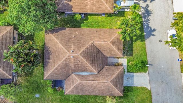 14664 Bonaire Blvd, Delray Beach, FL 33446