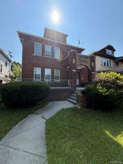 15860 Normandy Street, Detroit, MI 48238