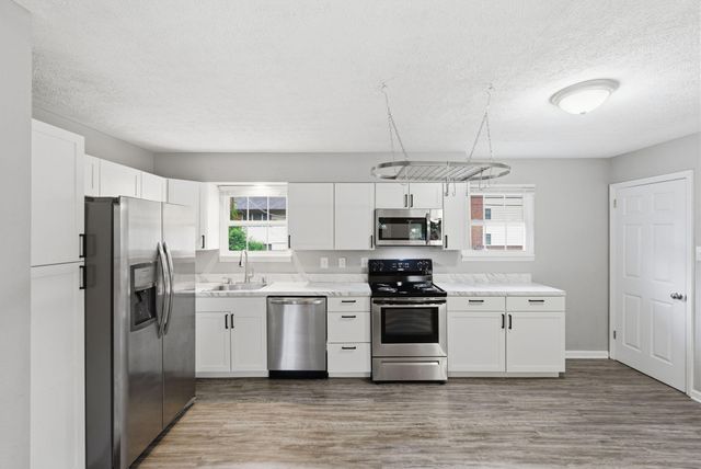1429 Dale Drive, Lexington, KY 40517