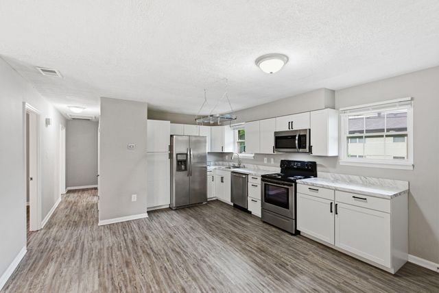 1429 Dale Drive, Lexington, KY 40517