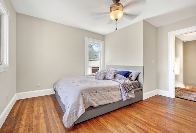 79 Baxter St, Melrose, MA 02176