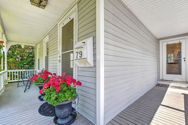 79 Baxter St, Melrose, MA 02176