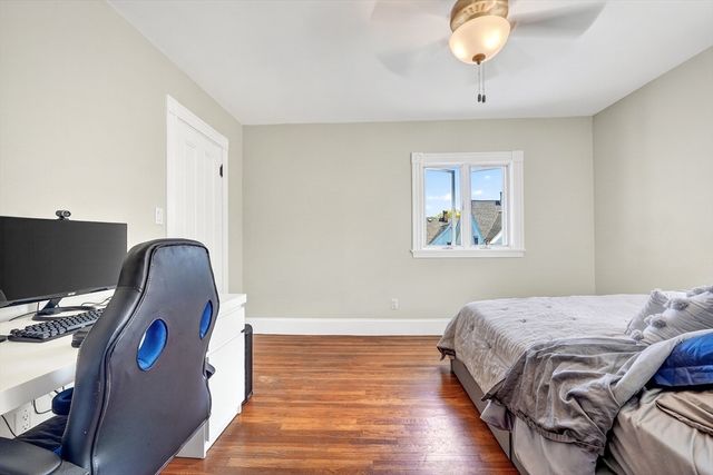 79 Baxter St, Melrose, MA 02176