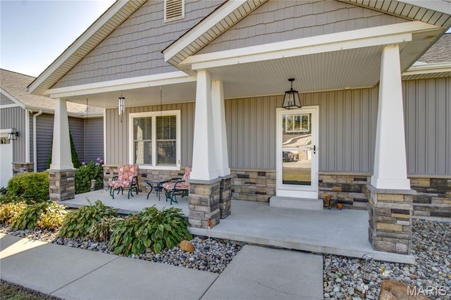 34101 Craig Lake Road, Brighton, IL 62012