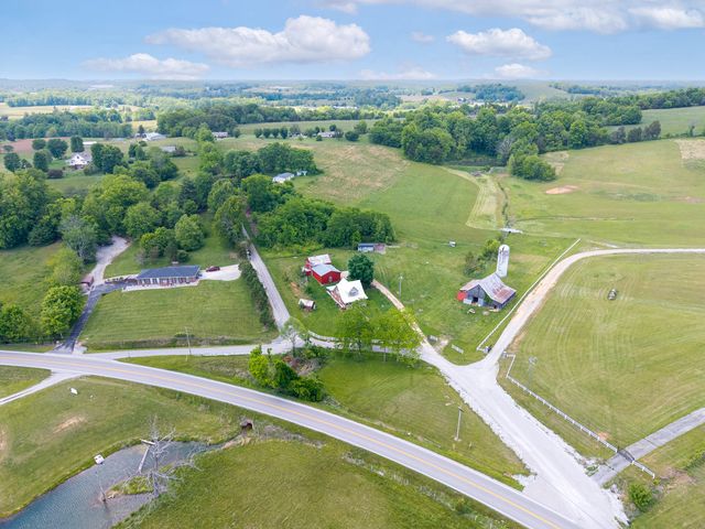 52 Wilson Loop, Science Hill, KY 42553