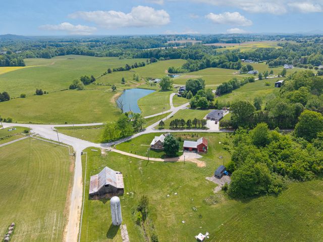 52 Wilson Loop, Science Hill, KY 42553
