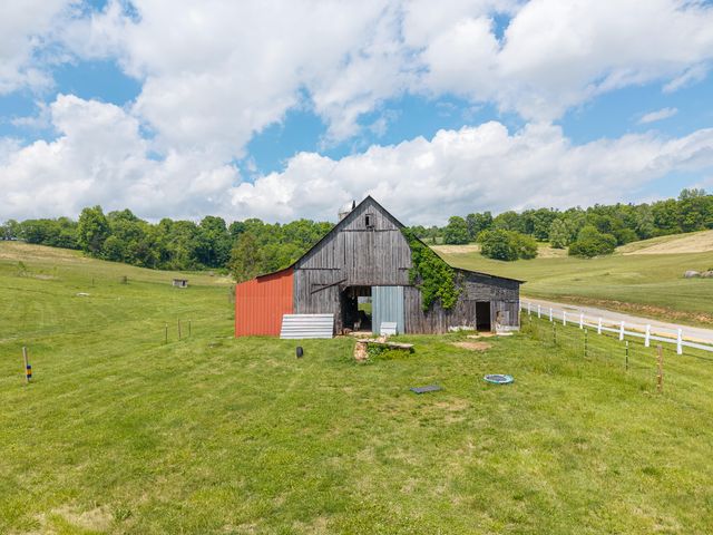 52 Wilson Loop, Science Hill, KY 42553