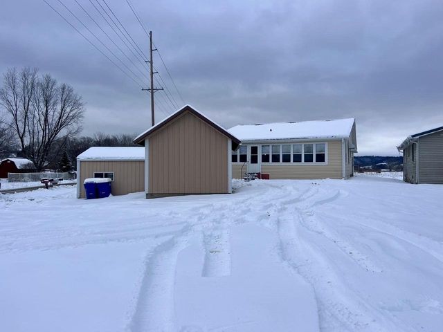 111 N Commercial Street, Viola, WI 54664