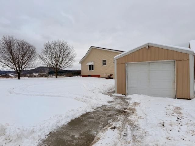 111 N Commercial Street, Viola, WI 54664