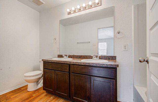1634 Road 5102, Cleveland, TX 77327
