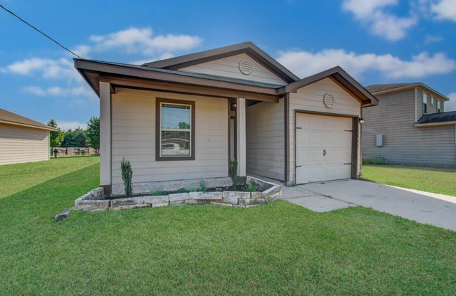 1634 Road 5102, Cleveland, TX 77327