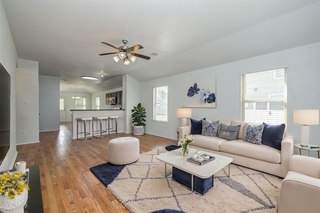 1634 Road 5102, Cleveland, TX 77327