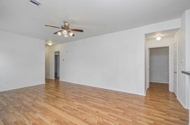1634 Road 5102, Cleveland, TX 77327