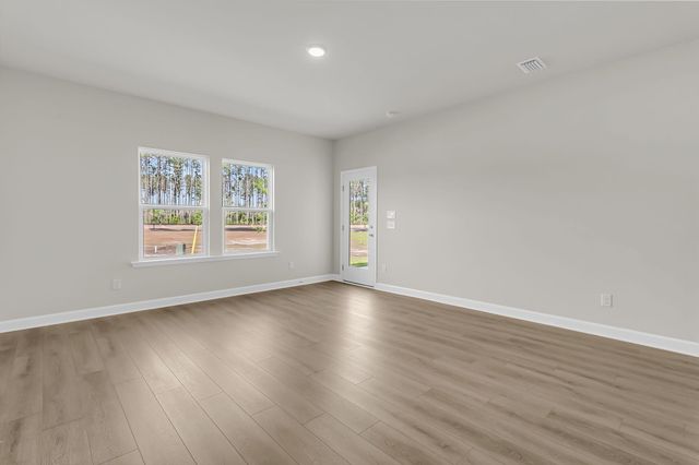 1047 Dusk Drive, Summerville, SC 29486