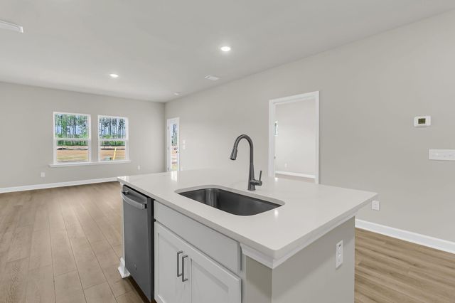 1047 Dusk Drive, Summerville, SC 29486