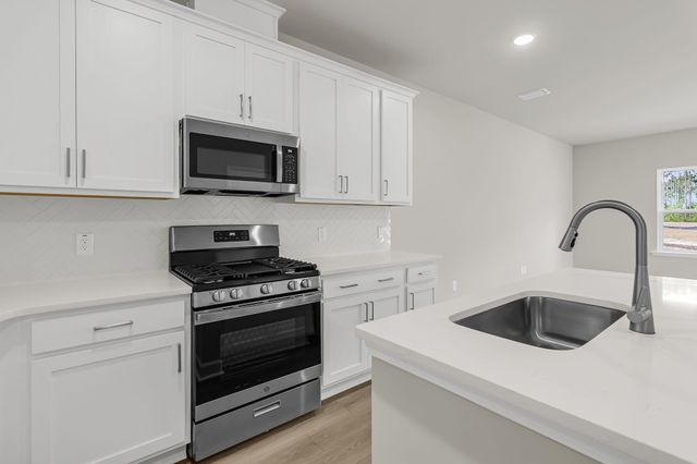 1047 Dusk Drive, Summerville, SC 29486