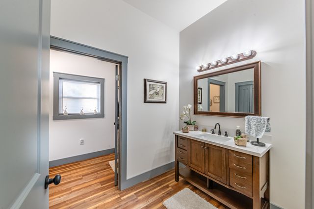 6005 Pilgrims Pass, Primm Springs, TN 38476