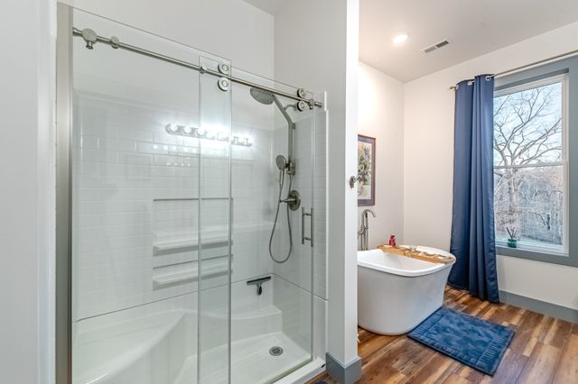 6005 Pilgrims Pass, Primm Springs, TN 38476