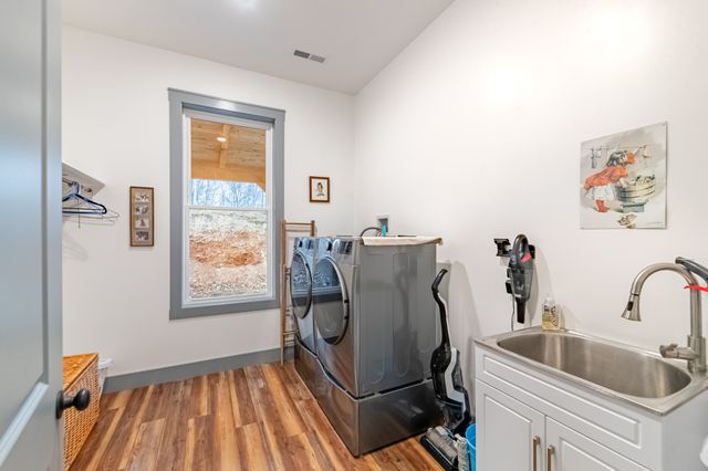 6005 Pilgrims Pass, Primm Springs, TN 38476