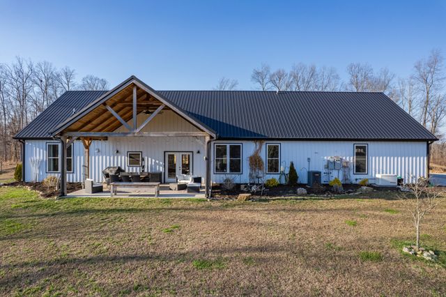 6005 Pilgrims Pass, Primm Springs, TN 38476