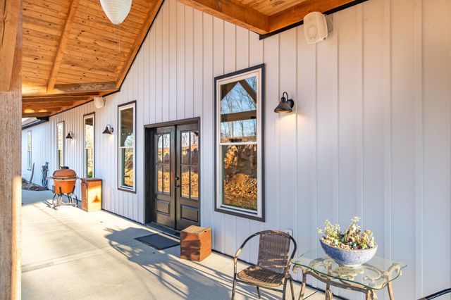 6005 Pilgrims Pass, Primm Springs, TN 38476