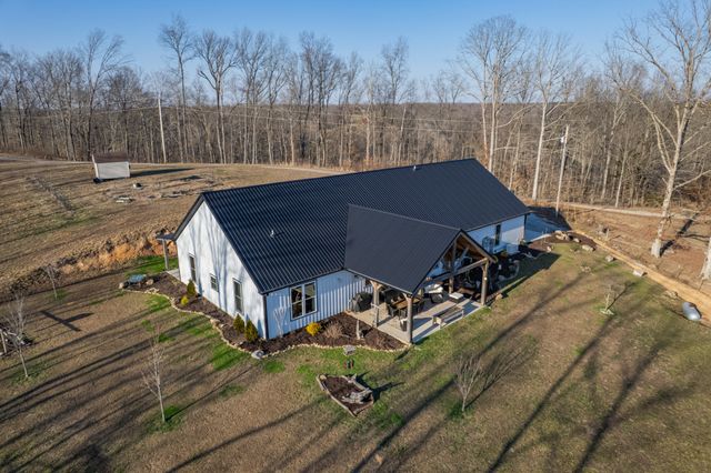 6005 Pilgrims Pass, Primm Springs, TN 38476