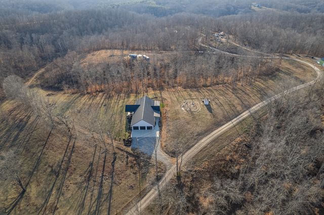 6005 Pilgrims Pass, Primm Springs, TN 38476