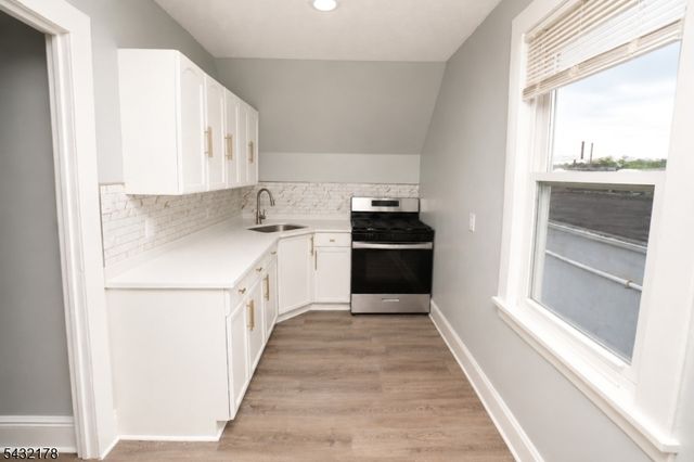 58 Sidney St, Lodi Boro, NJ 07644