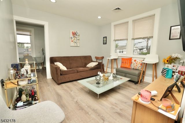 58 Sidney St, Lodi Boro, NJ 07644