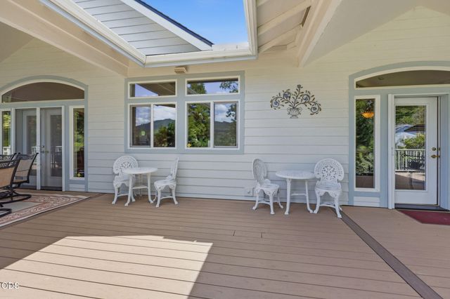 764 Jess Way, Grants Pass, OR 97526
