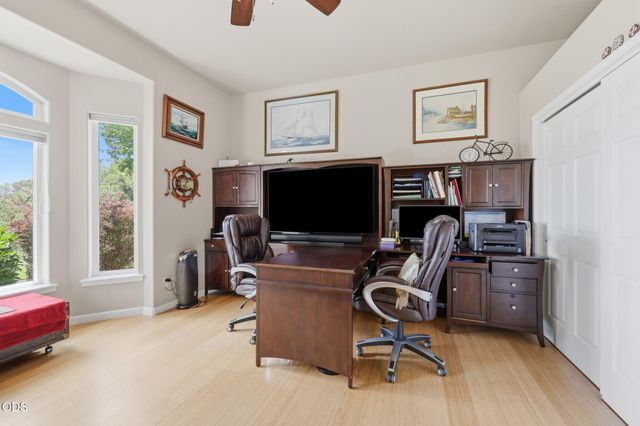 764 Jess Way, Grants Pass, OR 97526