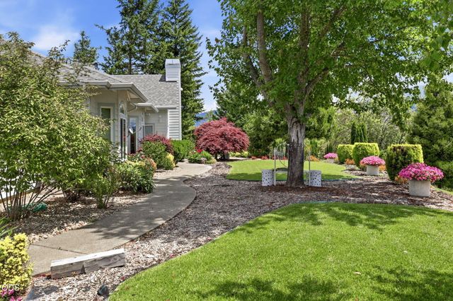 764 Jess Way, Grants Pass, OR 97526