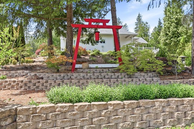 764 Jess Way, Grants Pass, OR 97526