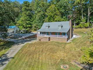 165 Trin Hill Dr, Dover, TN 37058