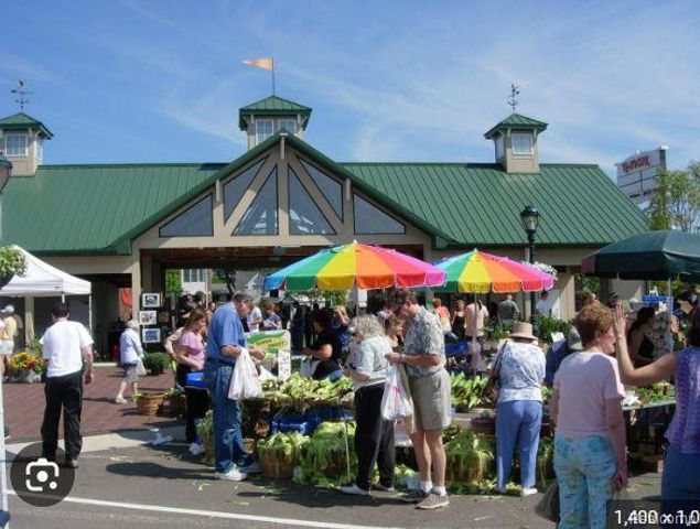 33548 Baldwin Street, Farmington Hills, MI 48336