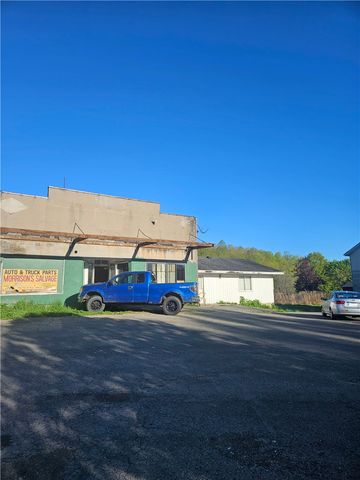 2351 Lyon Road, Palmyra, NY 14522