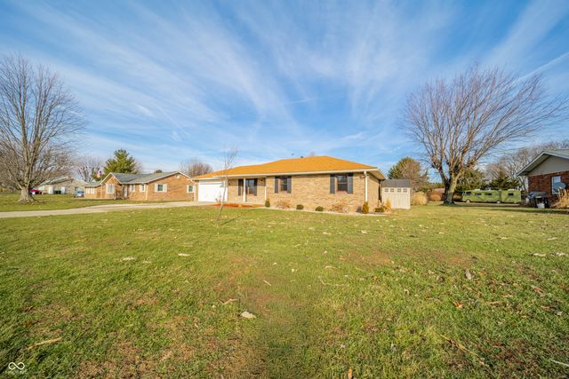 1312 E Central Avenue, Greensburg, IN 47240