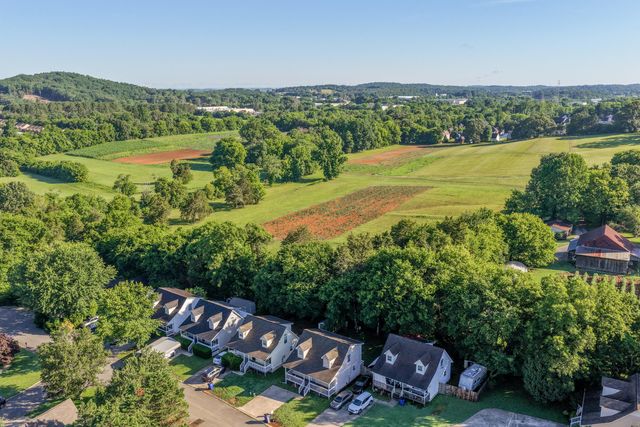 3127 Holly Brook Circle NE, Cleveland, TN 37323