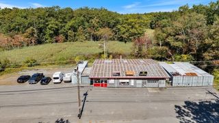 746 Amesbury Rd, Haverhill, MA 01830