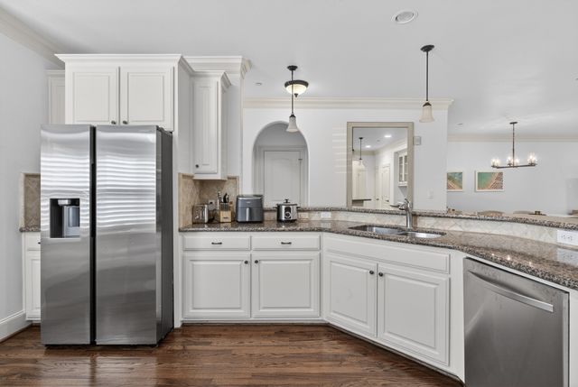 5801 Hillcrest Avenue 02, Dallas, TX 75205