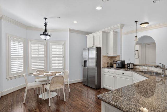 5801 Hillcrest Avenue 02, Dallas, TX 75205