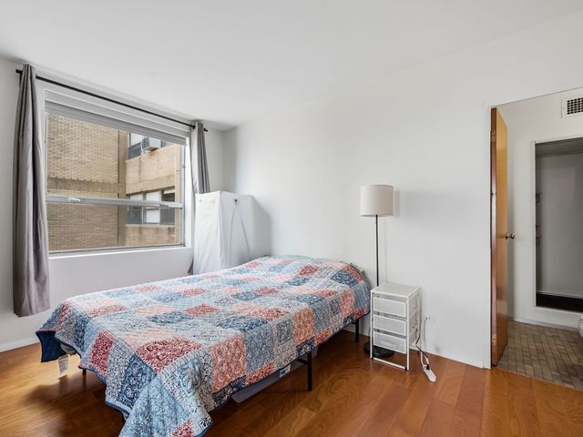5532 S South Shore Drive 19F, Chicago, IL 60637