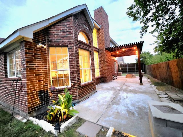4100 Nicklaus Avenue, Mansfield, TX 76063