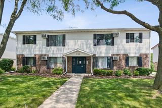 386 Echo Lane 4, Aurora, IL 60504
