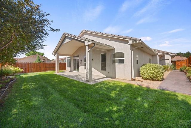 1003 Olivecrest Dr, Pueblo, CO 81005