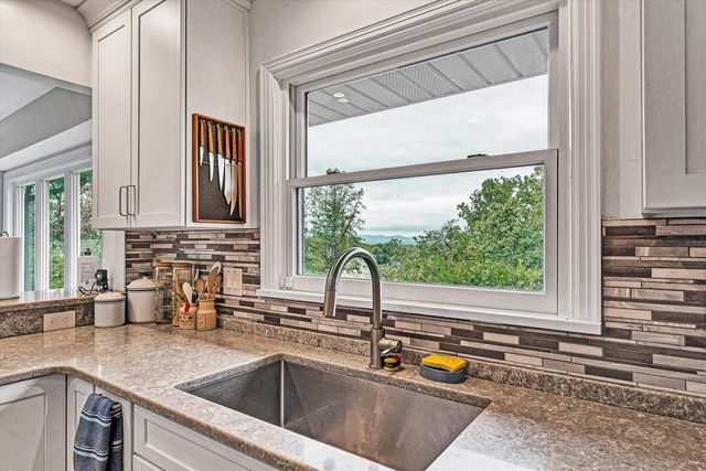 510 Dillard RD, Roanoke, VA 24014