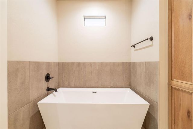 1308 Lemon Ranch Road, Edmond, OK 73034